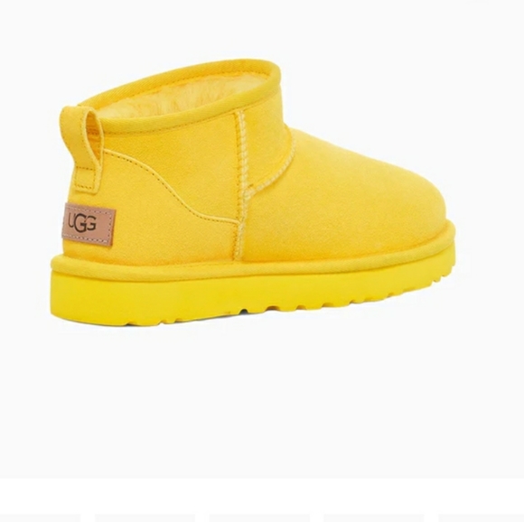 NIB UGG CLASSIC ULTRA MINI BOOTS SZ 5M ๐ซ CANARY ๐๐๐ - Picture 6 of 12